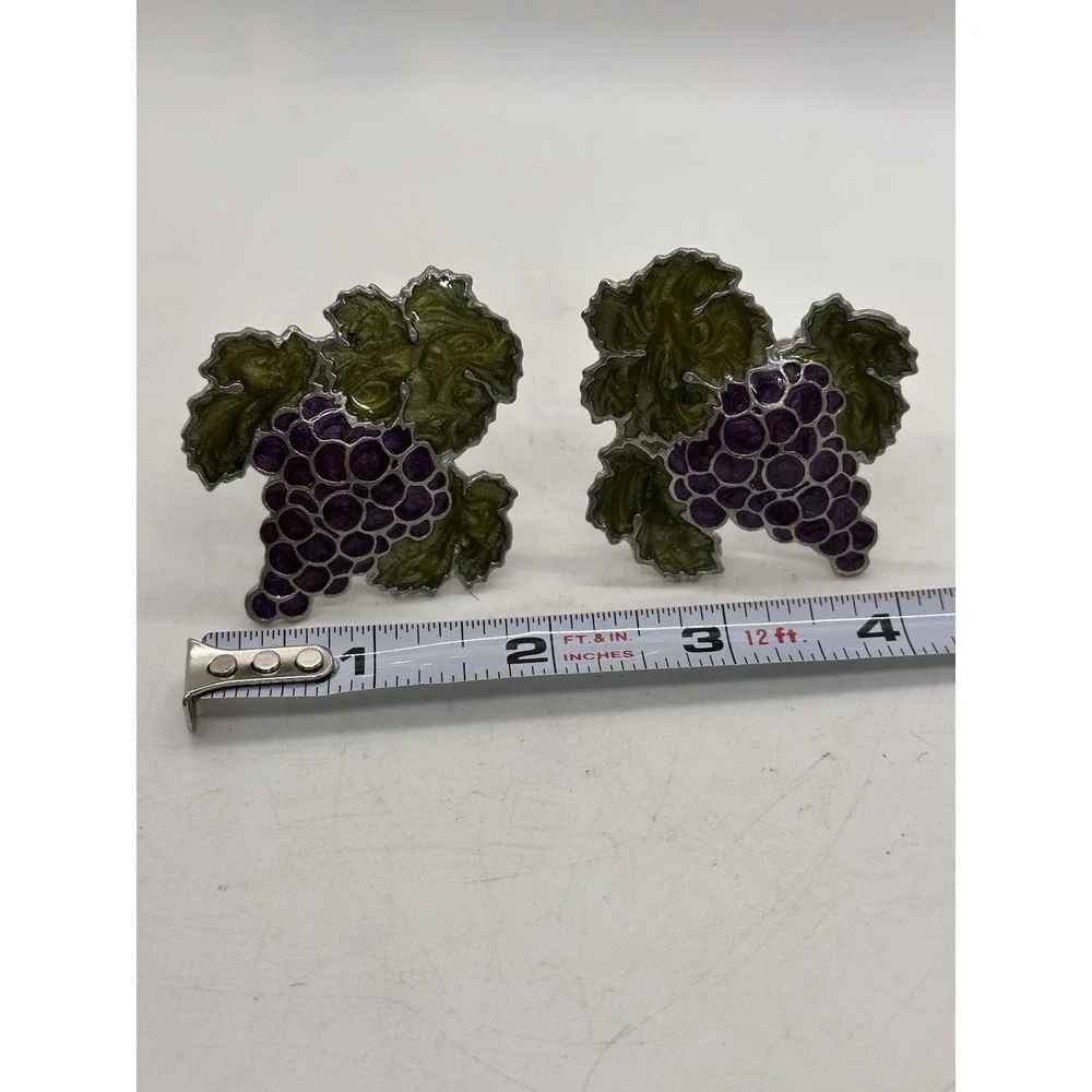 Pair Grape Cluster Napkin Rings Enamel Metal Vineyard‎ Wine Country Table Decor